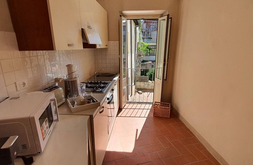 Lucca Historical Center Apartment | Apartment in Lucca with 2 bedrooms sleeps 5