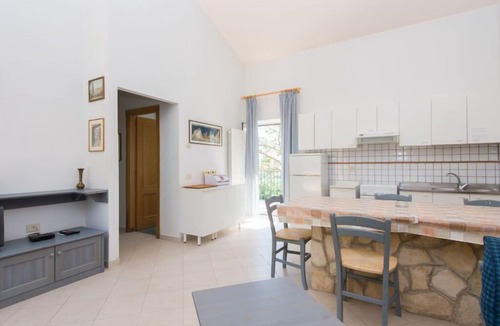 Piane di Collevecchio Apartment | Apartment La Magnolia in Collevecchio - 4 persons, 2 bedrooms