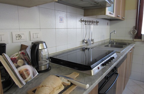 Lucca Historical Center Apartment | Apartment With Terrace + Private Parking+wifi and AC, close to Lucca downtown