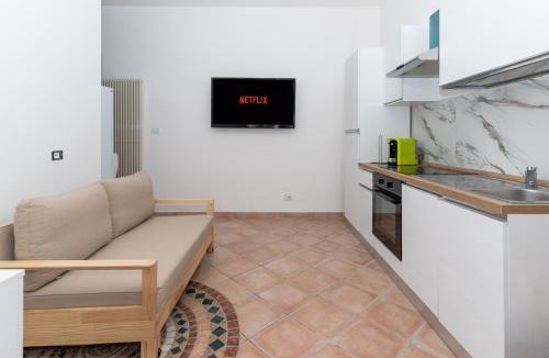 San Giuliano a Mare Apartment | Appartamento Deluxe Eclissi sul MARE 30mt dal mare