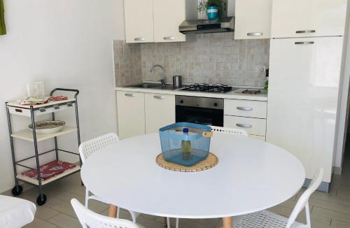 Mattinata Apartment | Appartamento in villa con accesso privato al mare