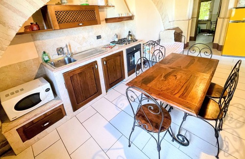 Spoleto Villa | Apt 4 - Spoleto central + train station/12 mins walk, Fantastic apt ! Sleeps 4
