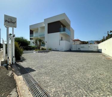 Marigliano Bed & Breakfast | B&B Raphaël