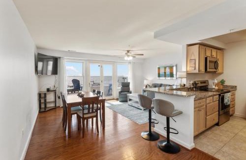 North Beach House | Bayfront Boardwalk Condo w Sunrise Views