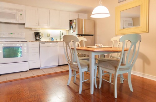 Kiawah Island Villa | Beach access, central location, popular community on Kiawah
