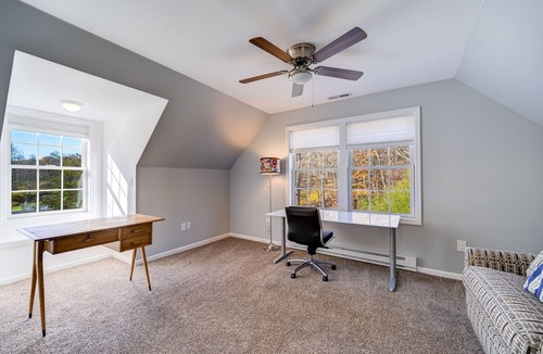 Holmes House | Beautiful Lake View House Overlooking Peaceful Whaley Lake