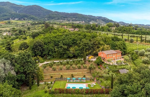 Lucca Historical Center Villa | Beautiful Lucca Villa in Tuscany