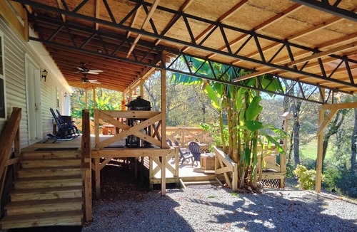 Westpoint House | Beautiful piece of property in Westpoint. Great location for NATRA enthusiasts.