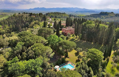 Montelopio Villa | Beautiful private villa for 12 people with WIFI, private pool, TV, terrace and panoramic view