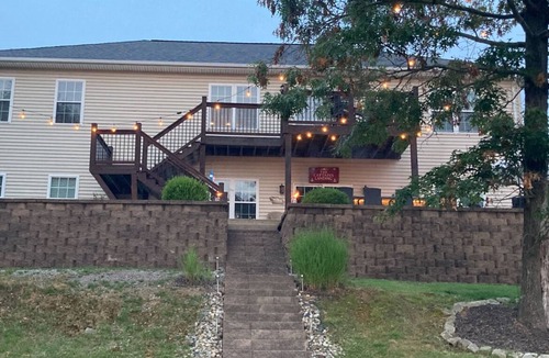 Wolf Creek House | Beautiful Waterfront Dock.