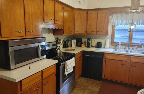 Pittston House | Beautifully restored Victorian home