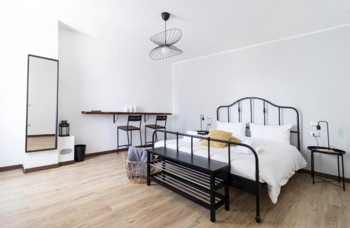 Petritoli House | Bed and breakfast Biancalana