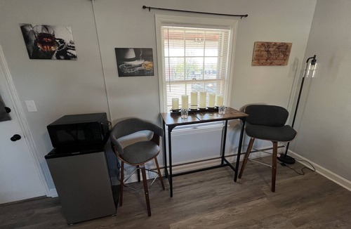 Bardstown Apartment | Belle Beam Room-easy walk to downtown & 10mins to distilleries