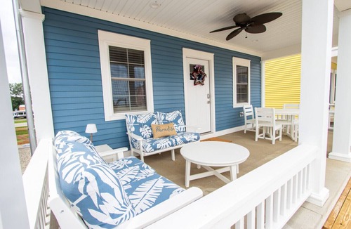 Celina Cottage | Blue Lagoon: 3 bed/2 bath Lakeside Cottage!
