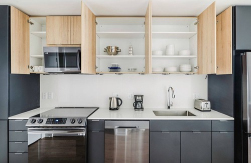 Buckingham Apartment | Blueground | Ballston, roof, nr food + bars