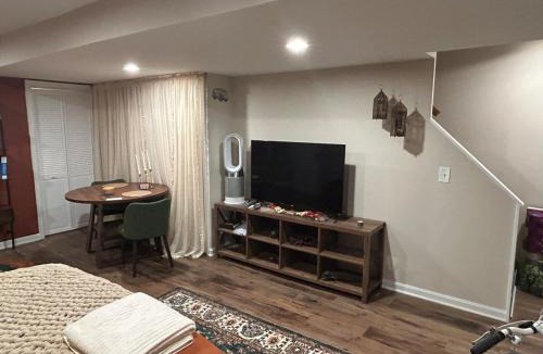 Downtown Baltimore Apartment | Bohemian Chic Parkside Retreat