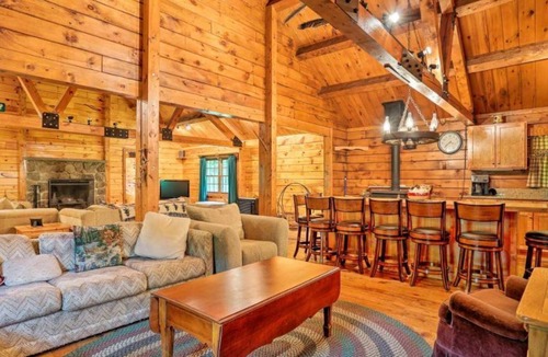 Long Eddy House | Breathtaking Long Eddy Cabin! Delaware River Fishing Access Right Down the Road!