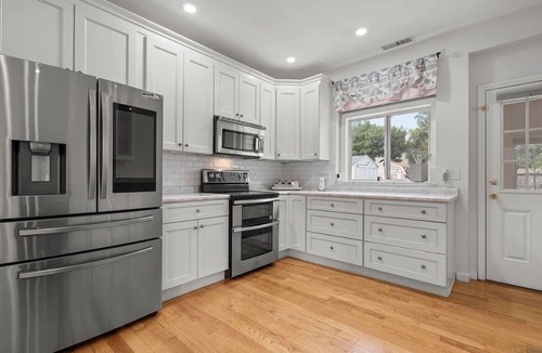 Fairfield House | Bright, airy single‑family home in Fairfield, minutes from Fairfield Beach