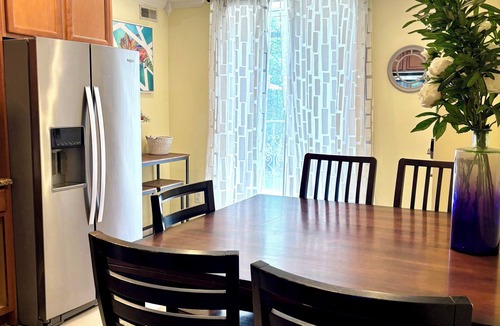 Brewerytown Apartment | Bright Apartment near Art Museum