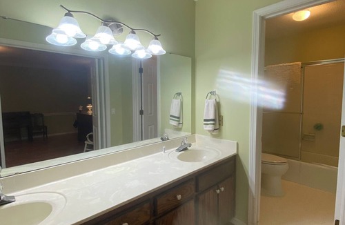 Simpsonville House | Bring the whole family to this large Simpsonville home that sleeps 10 people.