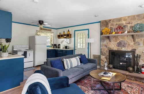 Bergton Ski Chalet | Cabin w/hot tub & deck grill