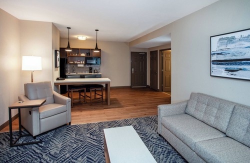 Hanover Hotel | Candlewood Suites Arundel Mills/BWI Airport by IHG