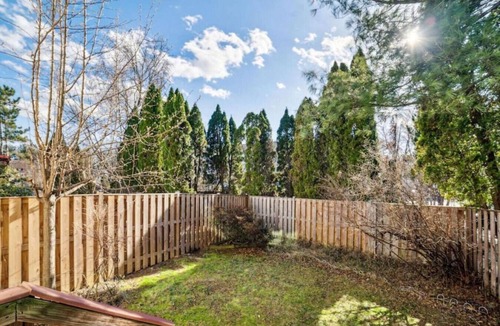 North Potomac House | Captains Walk · Potomac House| 5 min from Hospital + AstraZeneca