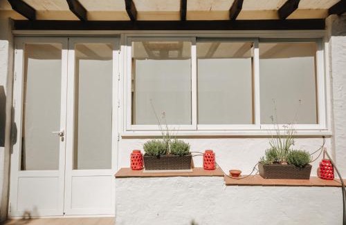 Saladillo-Benamara Apartment | Casa con jardín junto a la playa