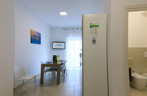 Vieste Apartment | Casa Isa. Accogliente bilocale in centro vista mare. Dotato di tutti i comfort