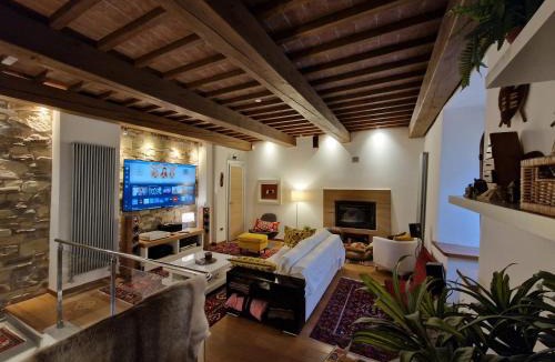 Giugnano House | Casa Papalino, con Jacuzzi e vista sulle colline di Vinci