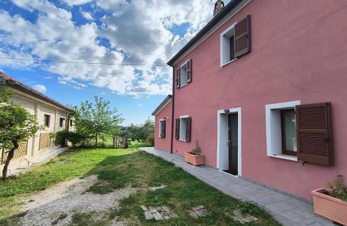 San Costanzo Bed & Breakfast | Casa Rosa