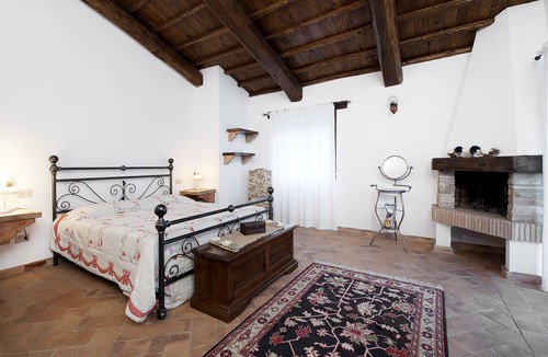 Acqua Loreto House | Casale Le Orme