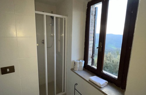 Giomici Apartment | Castello apartment, 4 bedrooms and 2 bathrooms