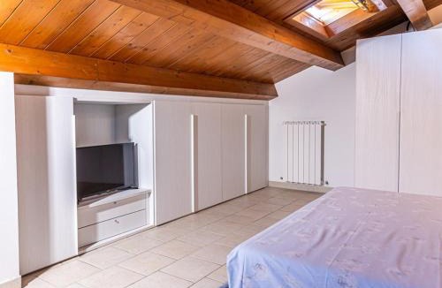 Civitanova Marche Apartment | Centro 5 min dal mare - Parcheggio AC Terrazza Wifi