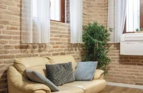 Corridonia Apartment | Characteristic apartment in historic village, pets allowed,