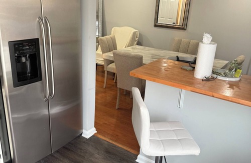 Suitland-Silver Hill House | Charming 1-bedroom townhome in welcoming Capitol Heights with WiFi, AC