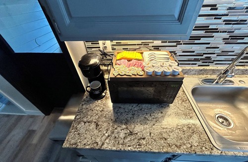 Winchester Apartment | Charming 2-bedroom apartment in welcoming Winsted with WiFi, AC