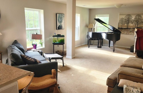 Upper Marlboro House | Charming 2 BR English Basement. Private entry, bath, kitchenette & lots of light