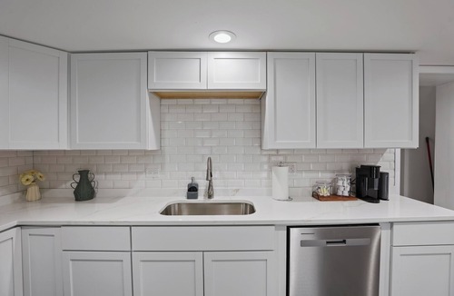Berwyn House | Charming 5BR 2BA Berwyn Home