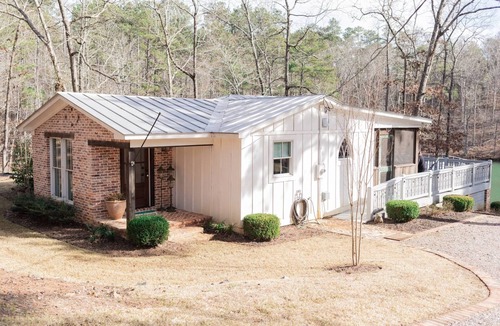 Modoc Cottage | Classic Lakeside Cottage