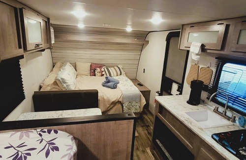 O'Fallon Apartment | Close St Louis, Scott AFB & McKendree RV NEXF., TV, WiFi