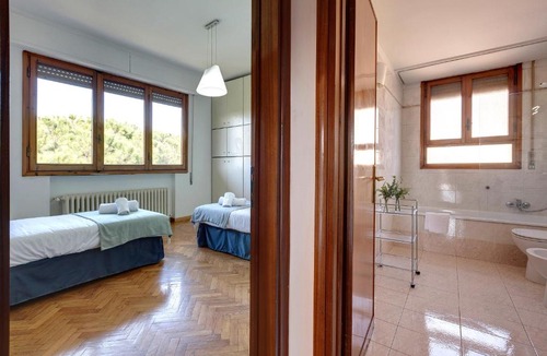 Lungarno del Tempio Apartment | Colombo 76