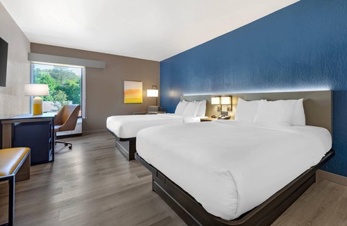 Milnesville Hotel | Comfort Inn West Hazleton