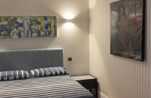 Avellino Bed & Breakfast | Comfortable stay in city center, stores, pedestrian island restaurants and bars.