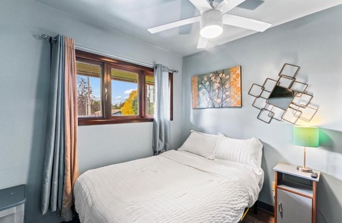 Russian Jack Park House | Compact, Comfortable And Cozy Too