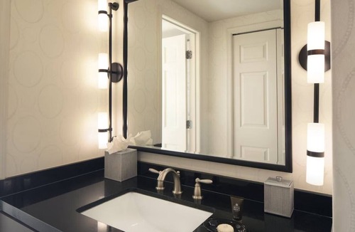 West End Hotel | Contemporary Classic Getaway! Close to Potomac Waterfront - 1.1 miles