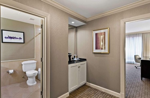Downtown Baltimore Hotel | Convenient Stay in Baltimore! 3 Relaxing Units, Near M&T Bank Stadium