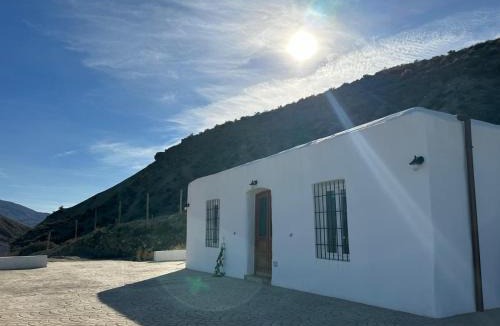 Tabernas Villa | Cortijo MAMANGUEÑA PISCINA Y CUEVA