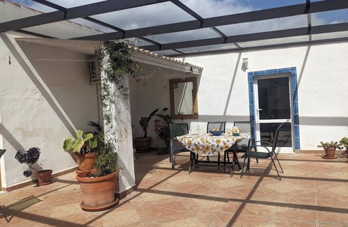 Huercal-Overa House | Countryside comfort; amazing sunsets, pool, games room, air/con, wood stove.