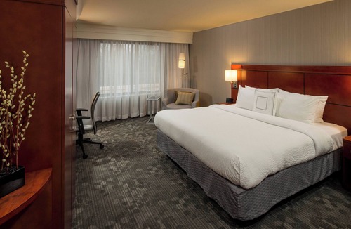 Lafayette Hotel | Courtyard Marriott Lafayette